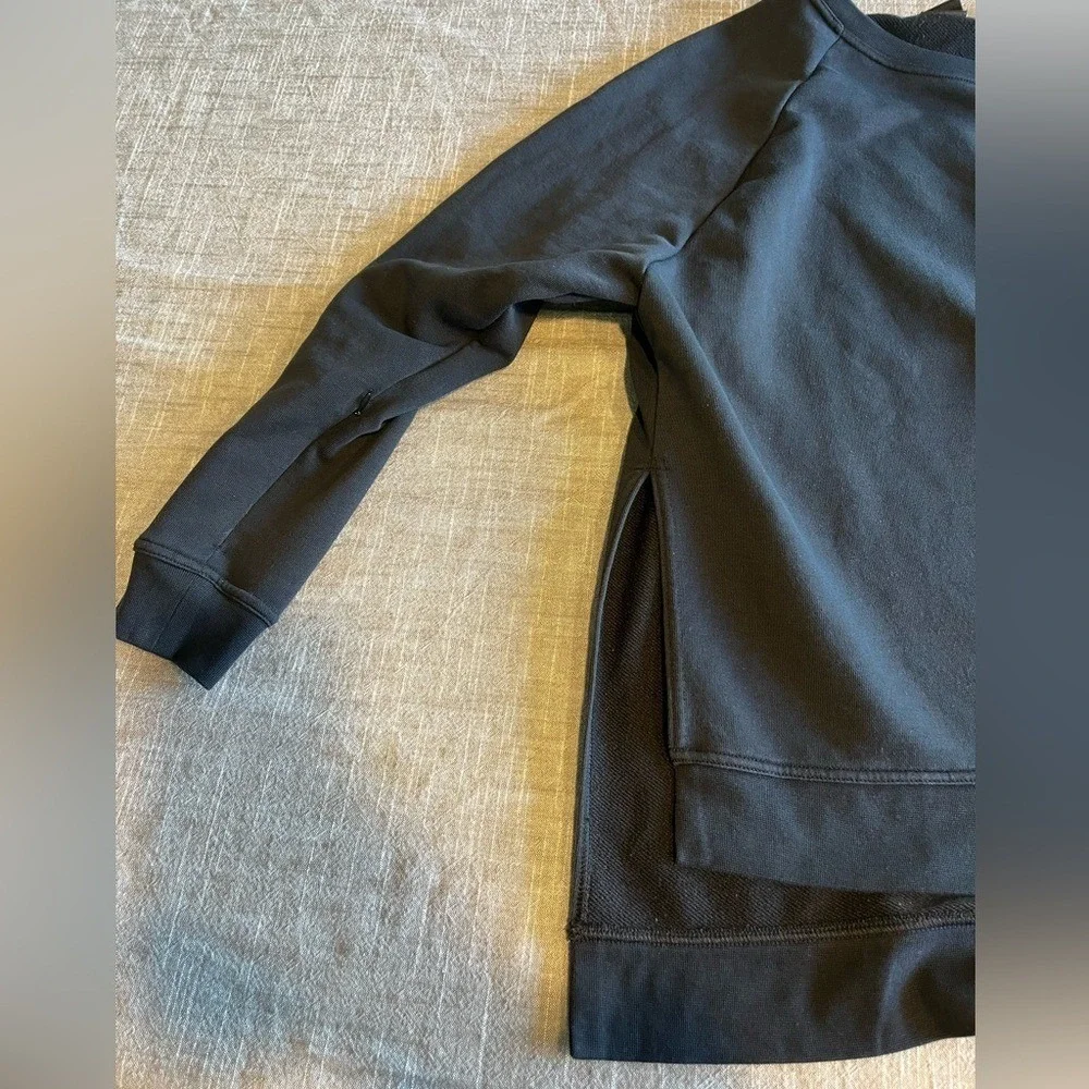 Nike Dri-Fit Side Slit Crewneck Black Women's‎ Sweatshirt